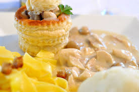 Bouchée à la Reine bouchées à la reine